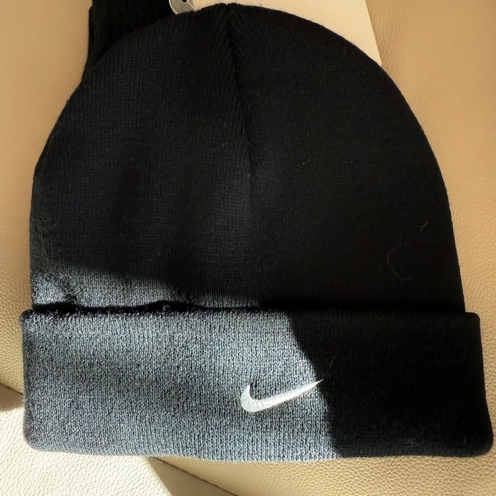 Nike kids Black Gloves and hat with White Logo